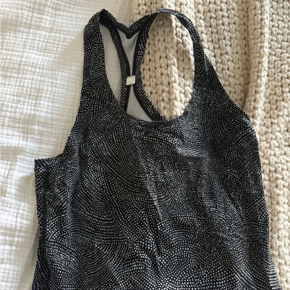 Lululemon Tank Top size 10 - Picture 4 of 5